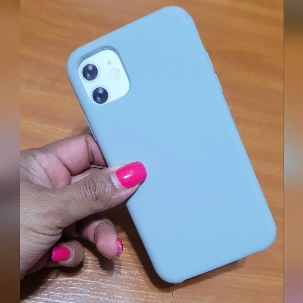 Cylo IPhone 11 & XR Soft Touch Gray Silocone Case